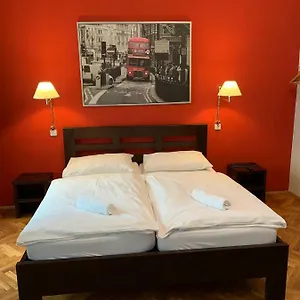 https://central-station-studios.praguehotelsweb.com